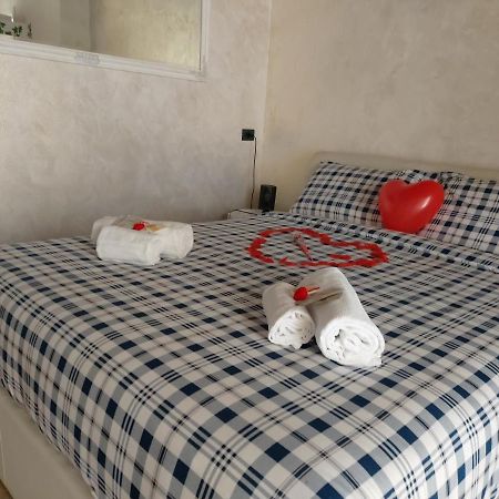 Palazzo Ponte Pietra Apartamento Verona Exterior foto